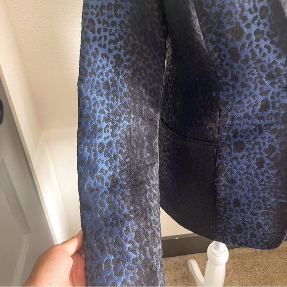 Elie Tahari Leopard Print One Button Blazer, Black & Blue - Picture 9 of 16